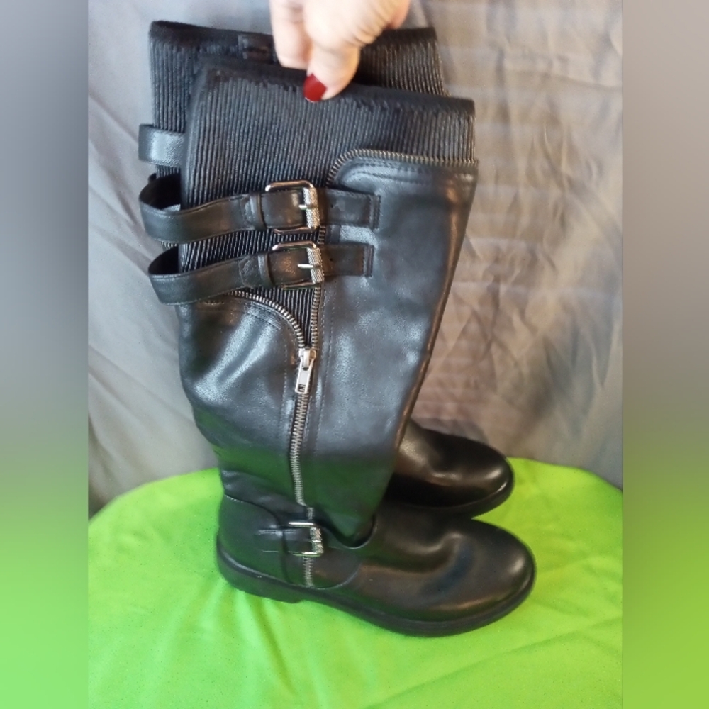 White Mountain Black Knee-High Boots with Buckle and Zipper